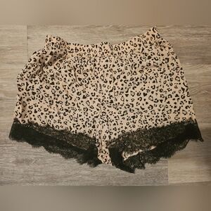 Victoria's Secret Leopard Sleep Shorts Black Lace Cheetah Medium Pink Pajamas
